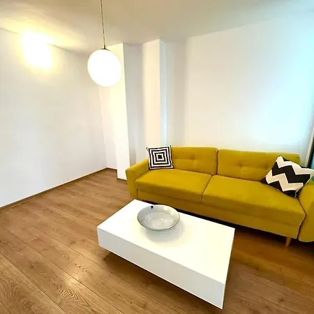 Carolina Apartment